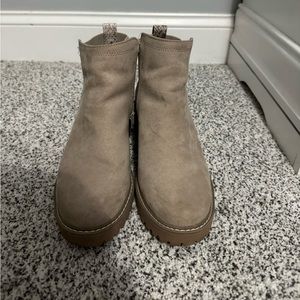 Brown booties size 7 1/2 Wide